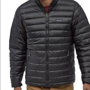 Mint men’s s black Patagonia down jacket
